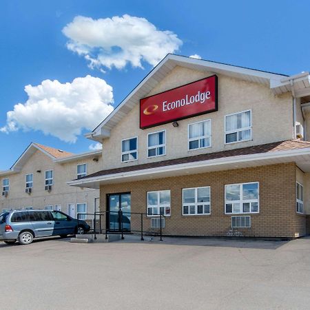 Econo Lodge Regina Luaran gambar