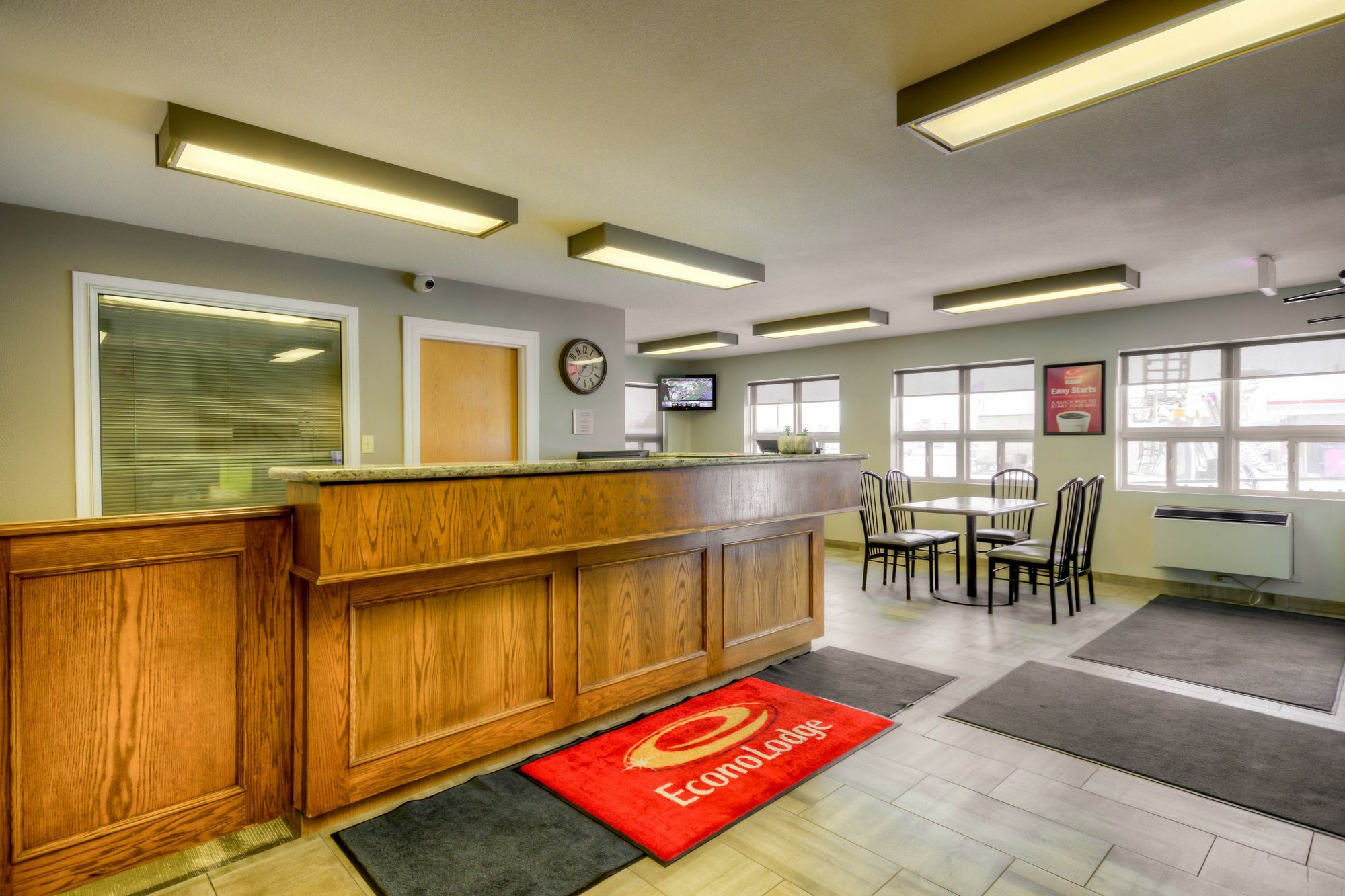 Econo Lodge Regina Luaran gambar