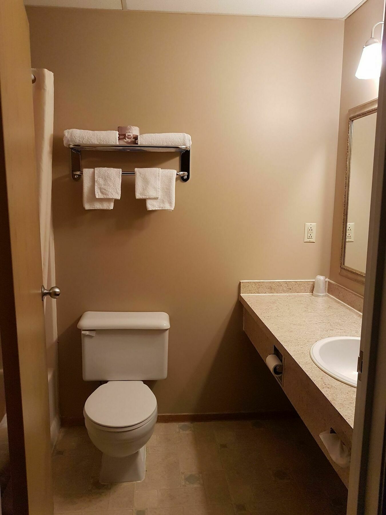 Econo Lodge Regina Luaran gambar